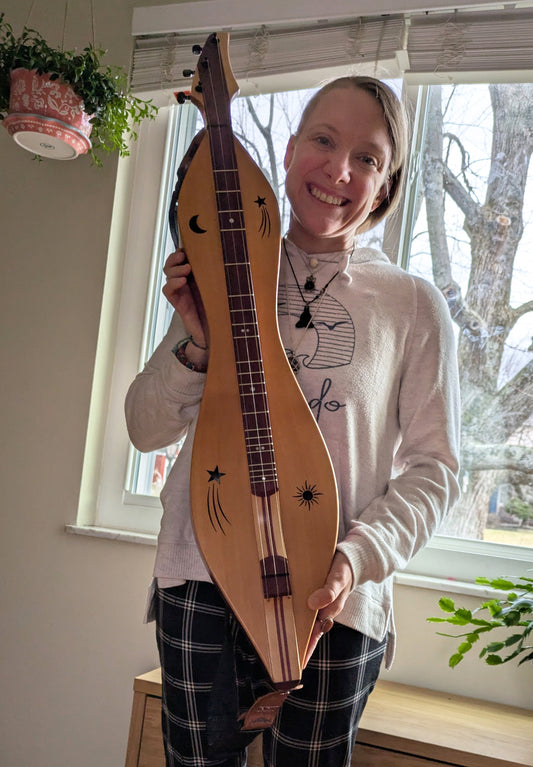 Becky Sroufe - Folkcraft Player