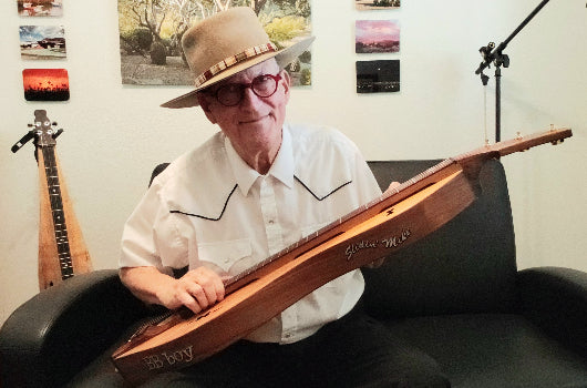 Mike Squint - Folkcraft Player