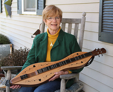 Paula Edwards - Folkcraft Player