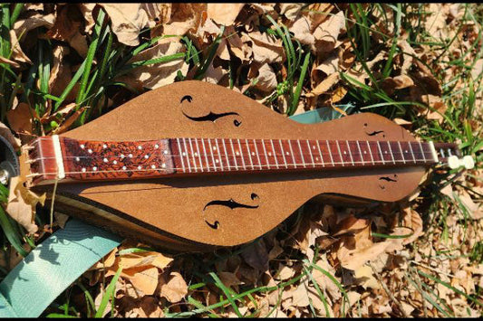 cardboard dulcimer