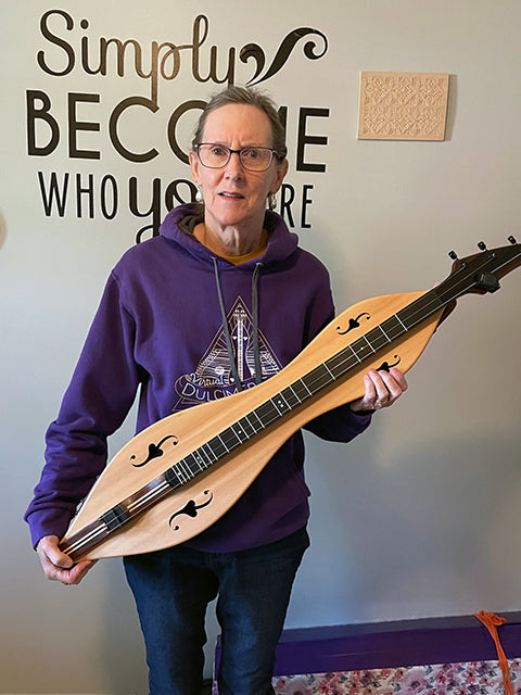 Jeannine Euckert - Folkcraft Player
