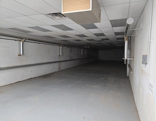Empty Woodburn, Indiana, workshop